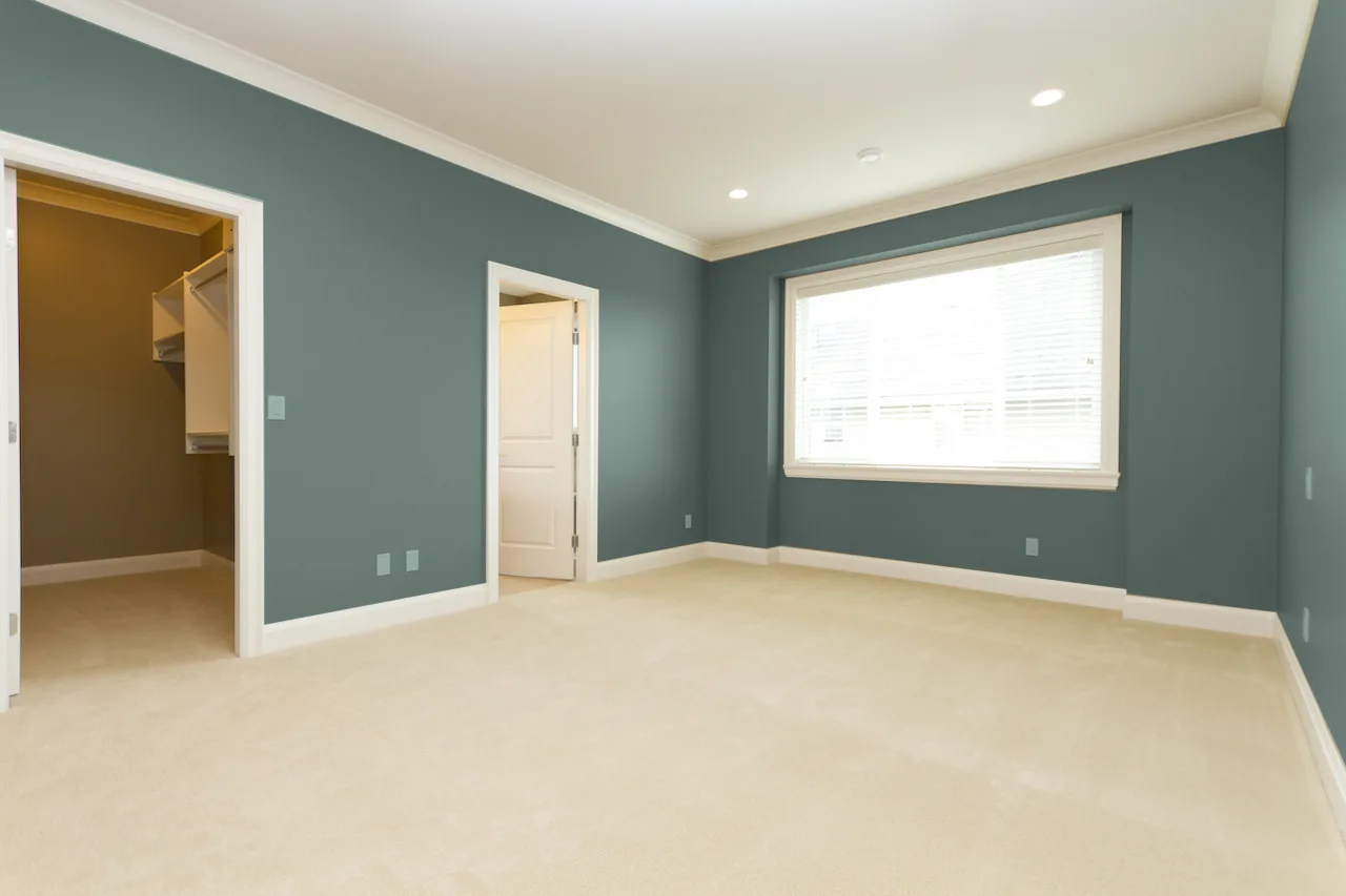 Top 10 Ideal Wall Colors to Pair with Beige Carpet